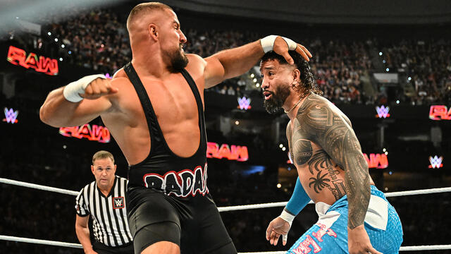 WWE Photo