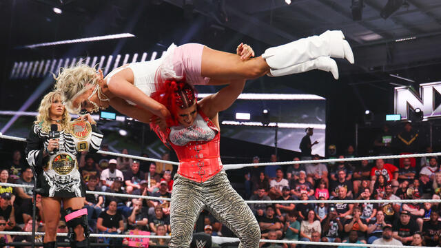 WWE Photo
