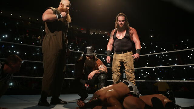 WWE Photo