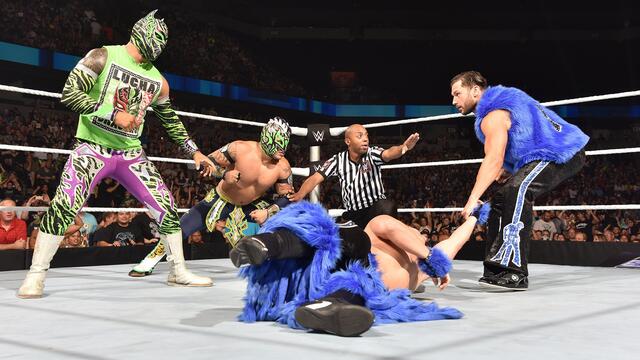 WWE Photo