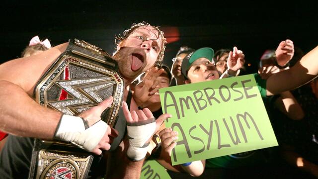 WWE Photo