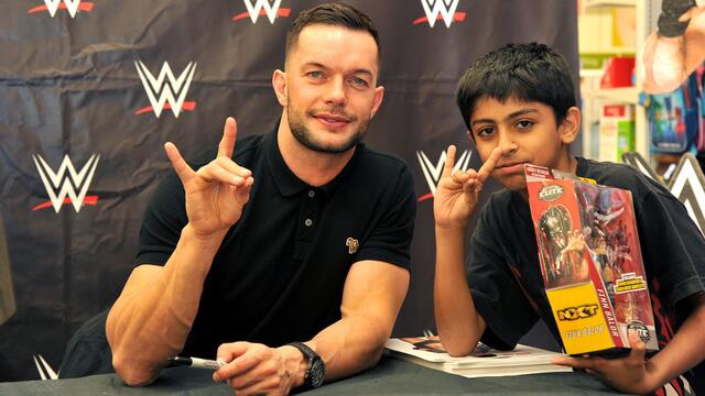 WWE Photo