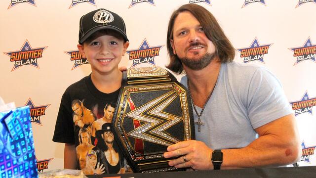 WWE Photo