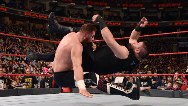 Zayn vs. Owens