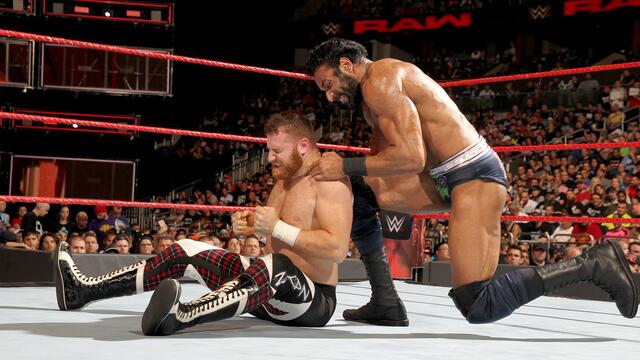 Zayn vs. Mahal