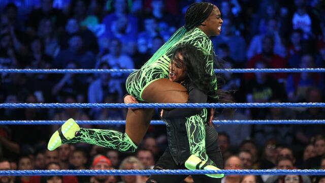 Six-Woman Tag Team Match