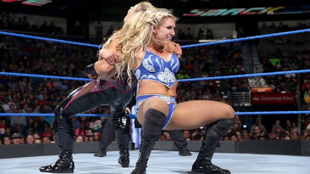 Charlotte vs. Natalya