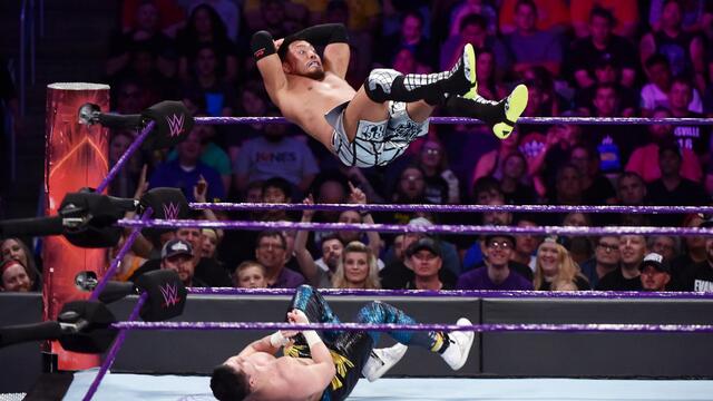 Tozawa vs. TJP