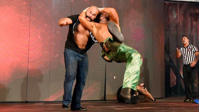 Hardy Boyz vs. Anderson & Gallows