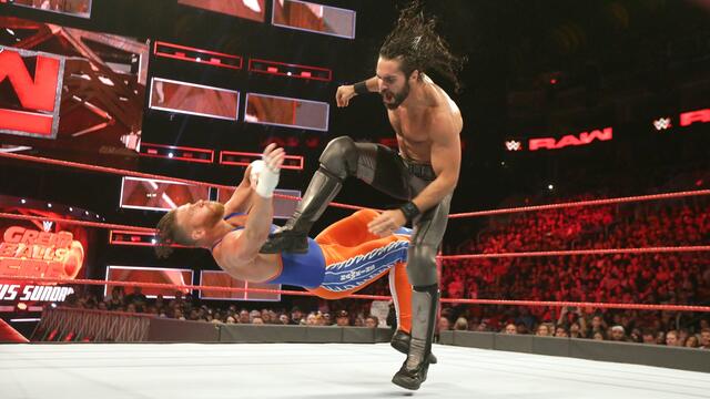 Rollins vs. Hawkins