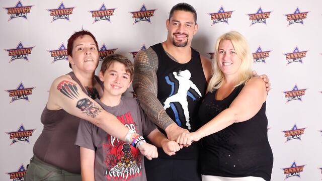 WWE Photo