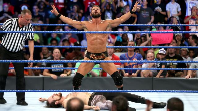 Roode vs. English