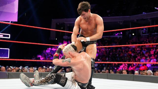 Enzo vs. Dar