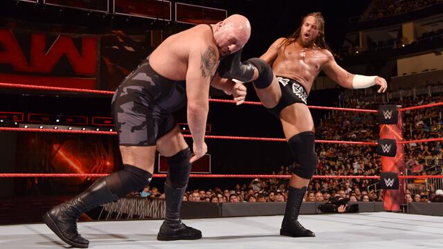Big Show vs. Big Cass