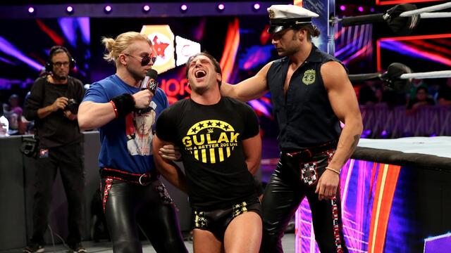 WWE Photo