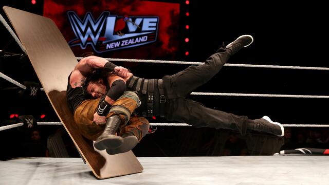 WWE Photo