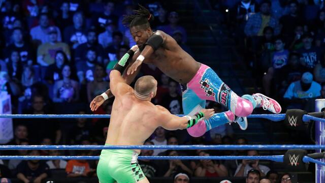 New Day vs. Hype Bros