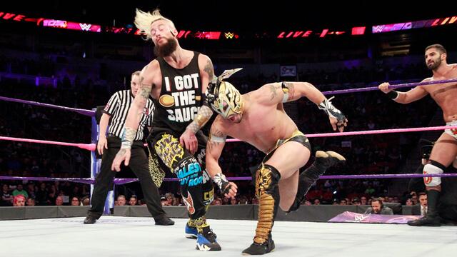 WWE Photo