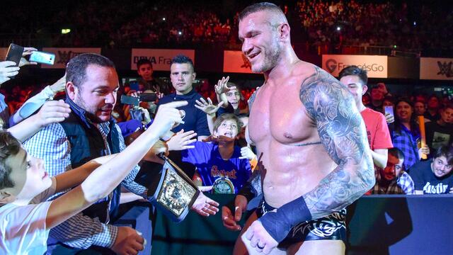 WWE Live in Buenos Aires, Argentina, Oct. 2016 - Day One
