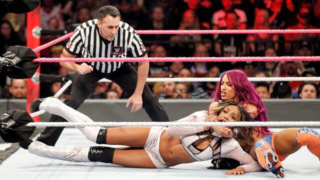 Sasha vs. Alicia