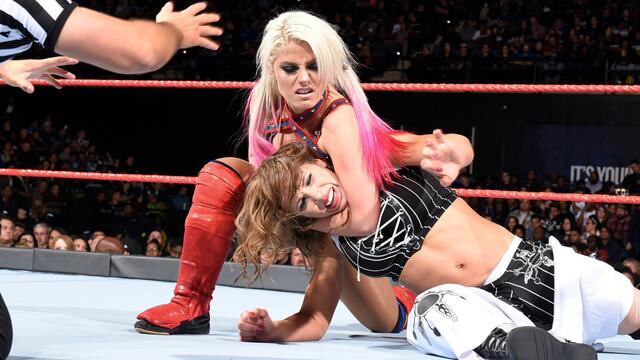 Alexa vs. Mickie