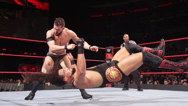 Balor vs. Dallas