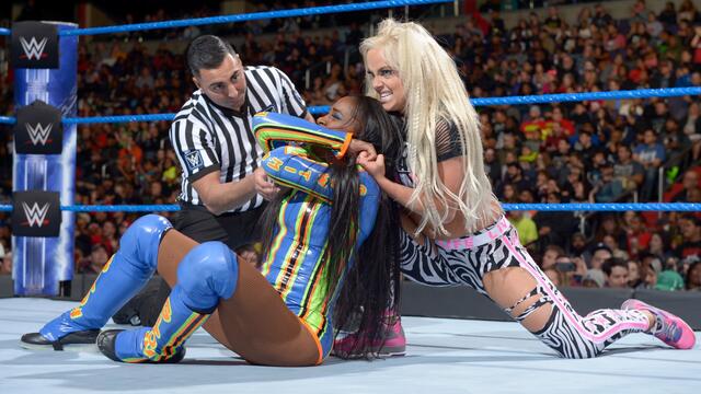 Naomi vs. Morgan