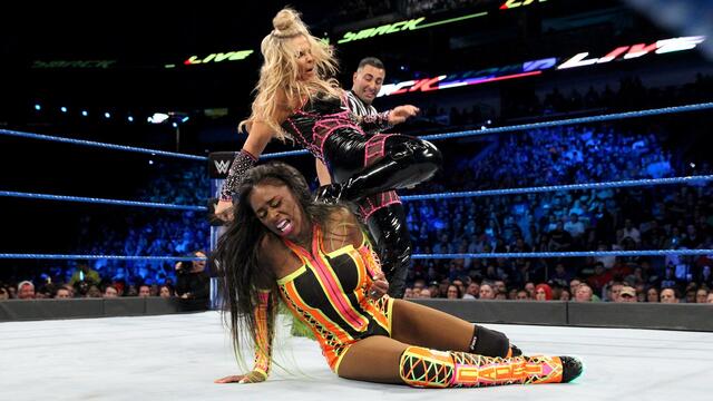 Naomi vs. Natalya