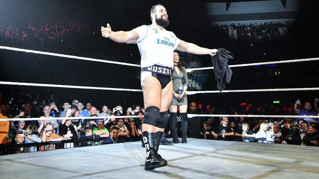 WWE Photo