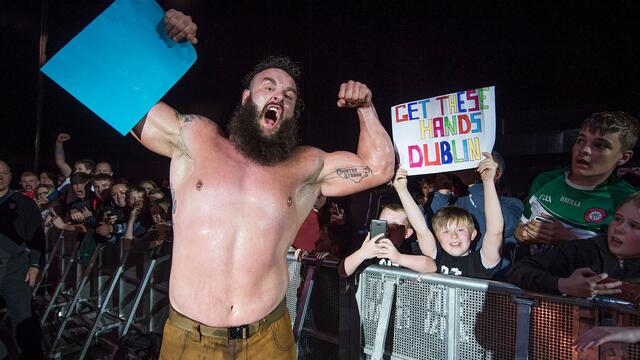 WWE Photo
