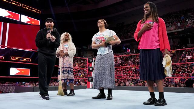 WWE Photo