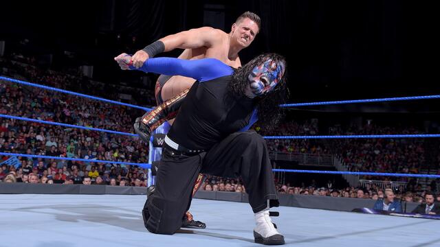Hardy vs. Miz