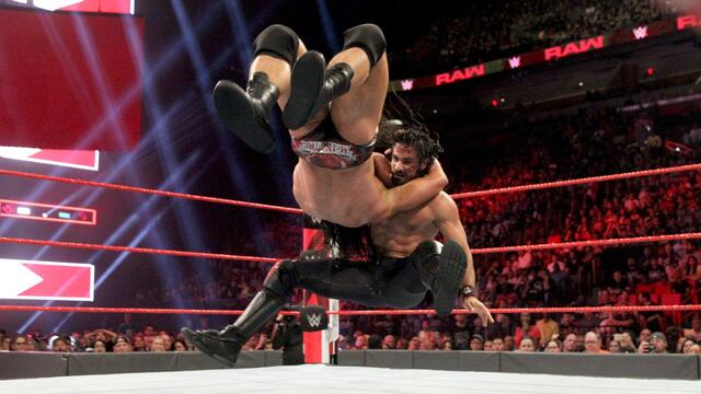 Rollins vs. McIntyre
