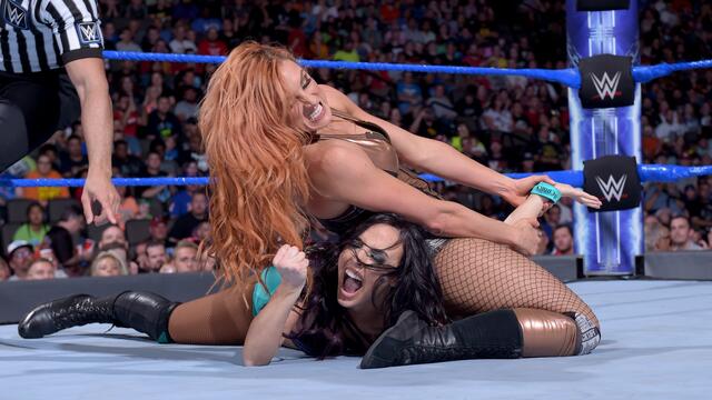 Becky vs. Royce