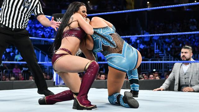 Lana vs. Vega