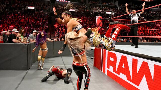 Sasha & Bayley & Moon vs. Riott Squad