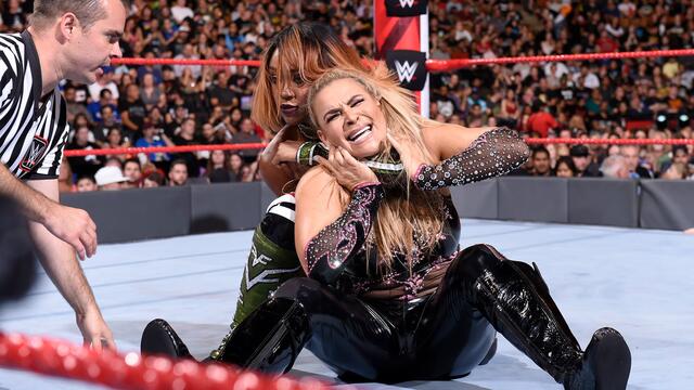 Natalya vs. Fox