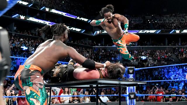 Bludgeon Brothers vs. New Day