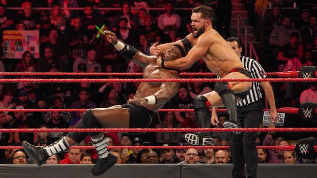 Balor vs. Lashley