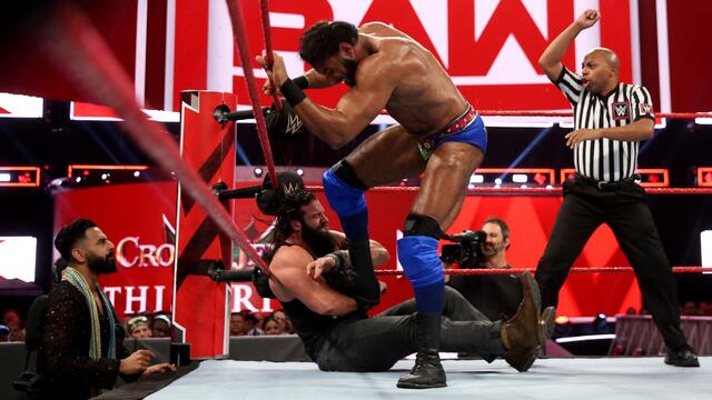 Elias vs. Mahal