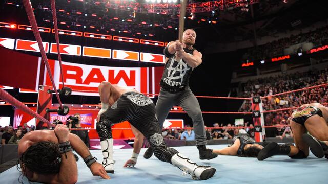 Rollins vs. McIntyre