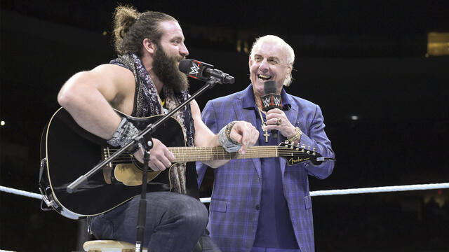 WWE Photo