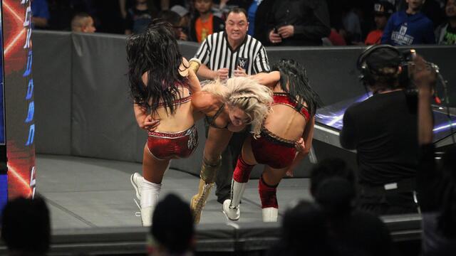 Charlotte vs. Royce