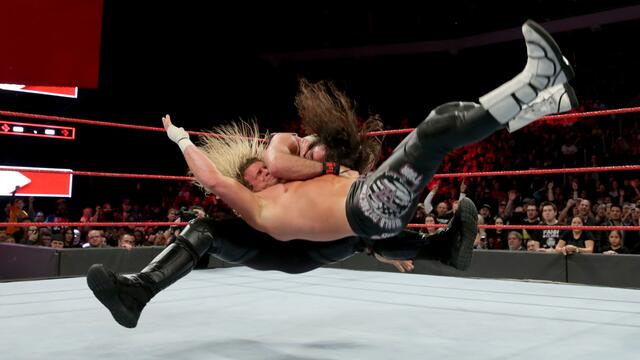 Rollins vs. Ziggler