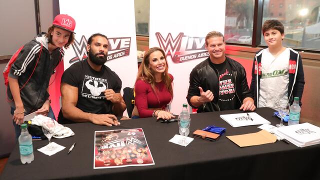 WWE Photo