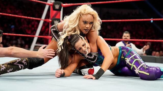 Bayley vs. Alicia