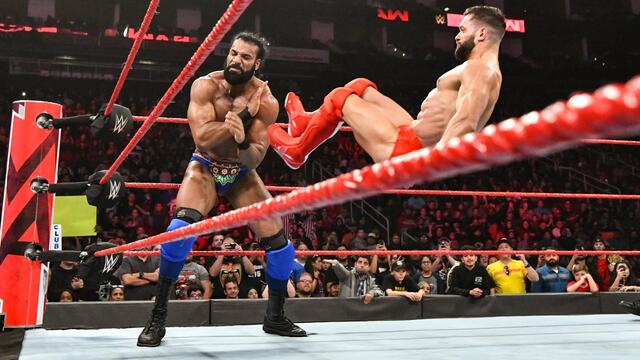Balor vs. Mahal