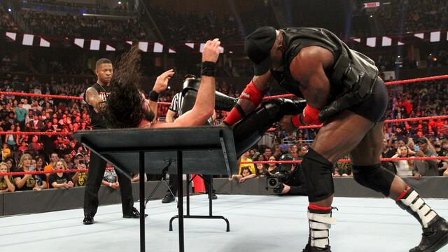 Ambrose vs. Rollins