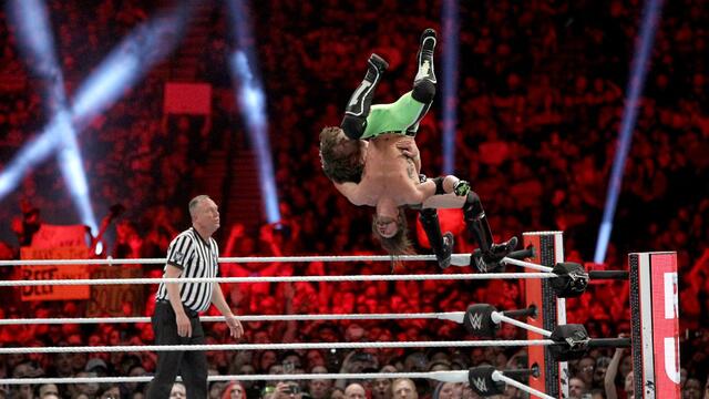 WWE Photo