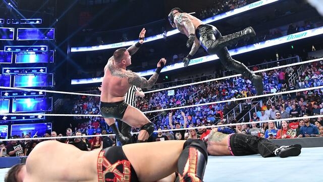 Mysterio & Hardy vs. Orton & Miz